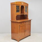 1738 8524 Skänkskåp